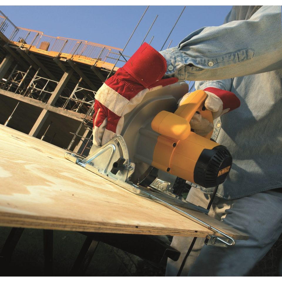 Dewalt D23700-QS 1750 w Daire Testere 235mm