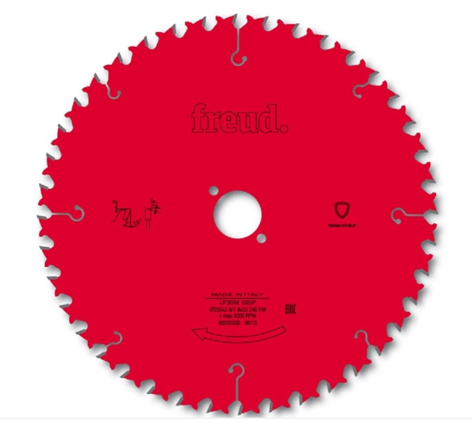 Freud Ahşap Daire Testere D=210-2.4-30-Z16 LP20M018P