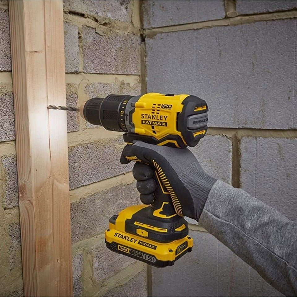 Stanley SBD715D2K 18V 2.0AH V20 Li-Ion Çift Akülü Matkap