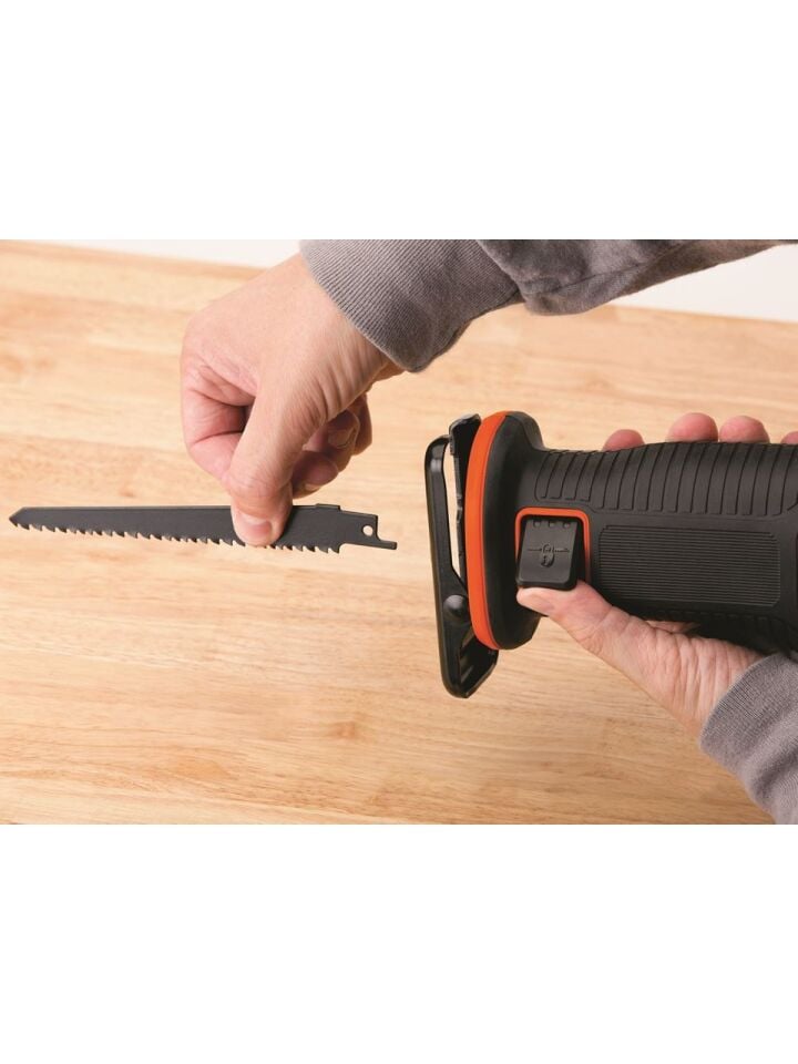 Black Decker BDCR18 18 V Akülü Tilki Kuyruğu Testere