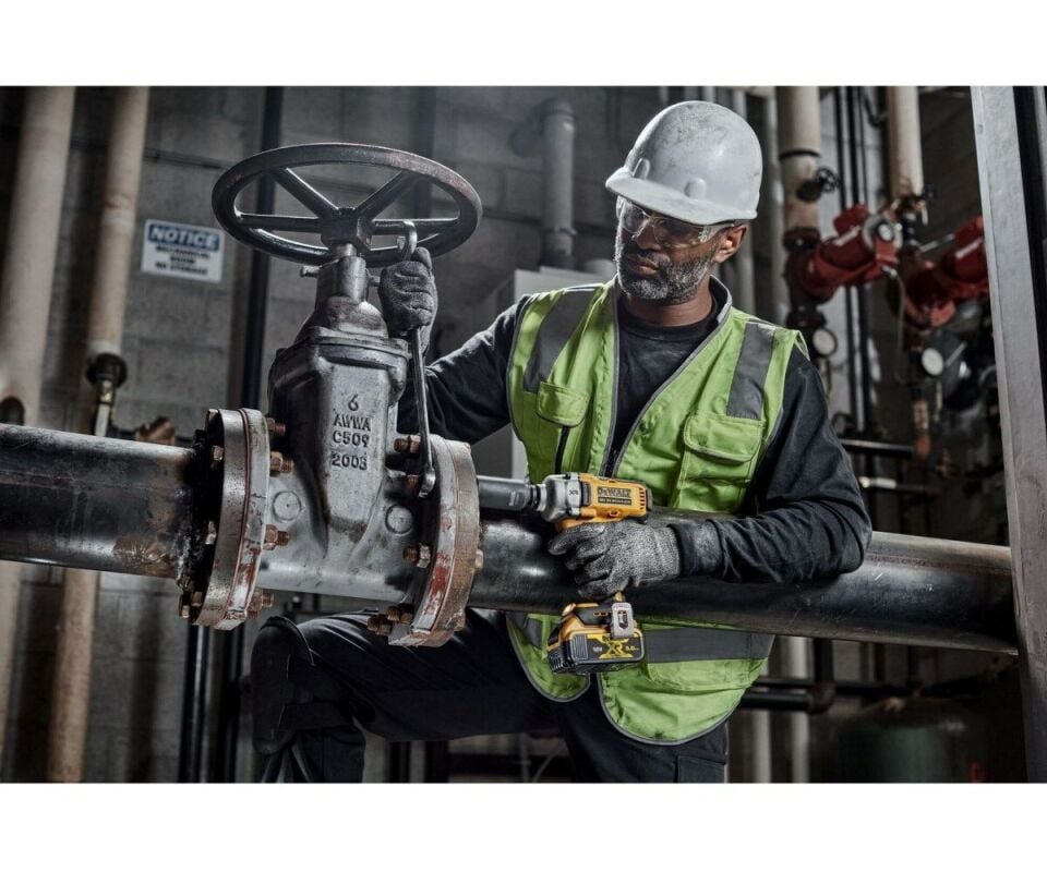 Dewalt Dcf900p2T 18V 5.0AH Li-ion Kömürsüz Çift Akülü Somun Sıkma